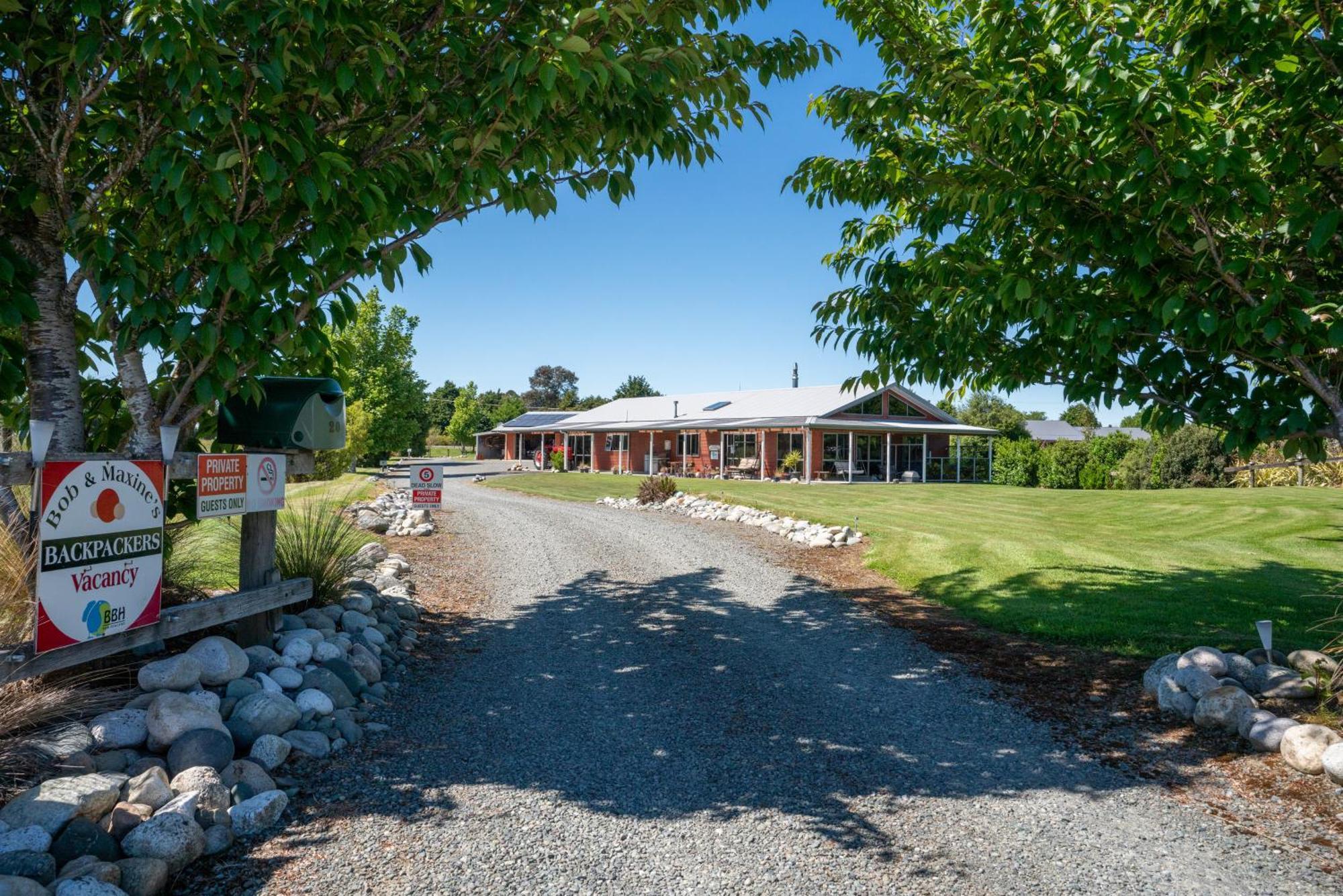 Hostel Bob&Maxines Backpackers Te Anau Exterior foto