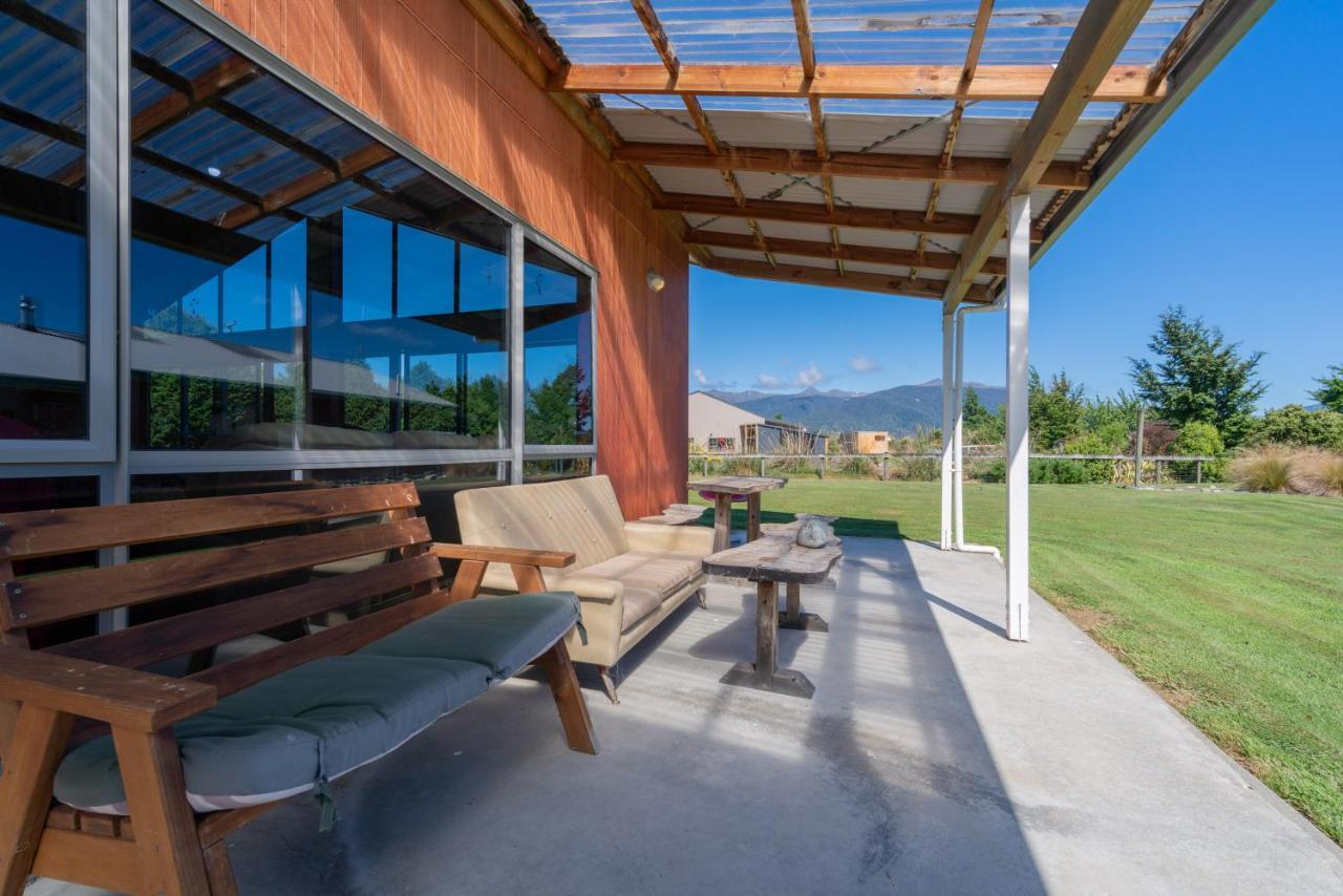 Hostel Bob&Maxines Backpackers Te Anau Exterior foto