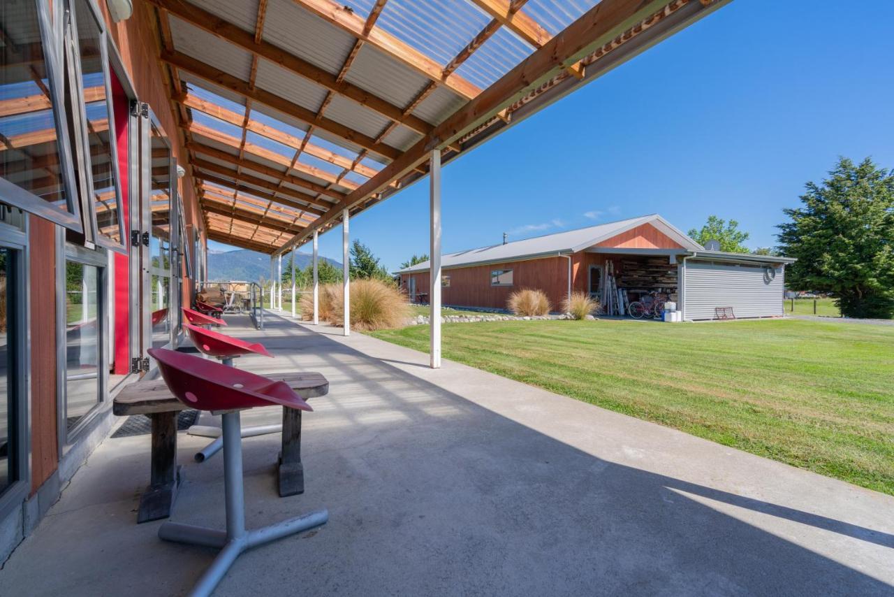 Hostel Bob&Maxines Backpackers Te Anau Exterior foto
