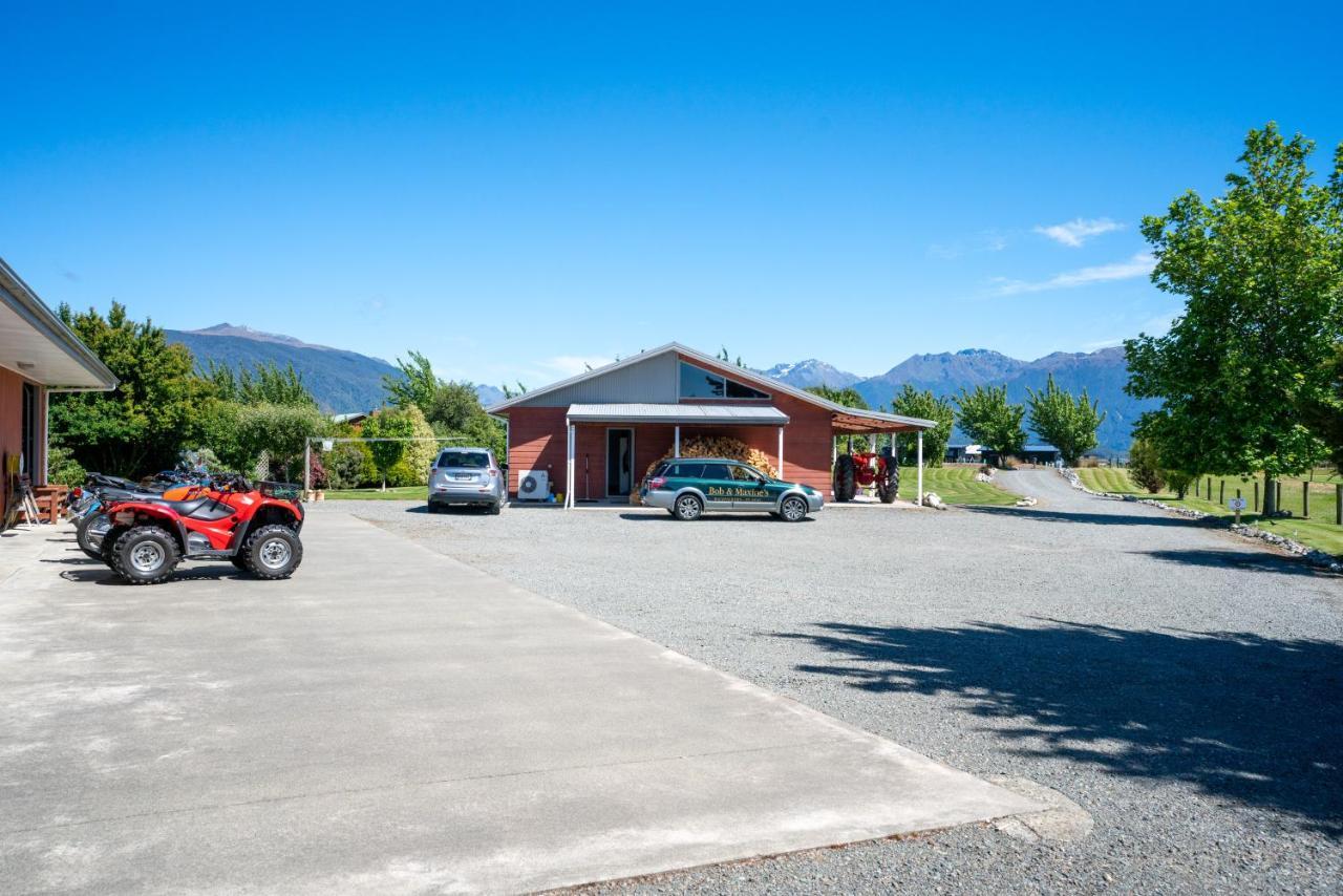 Hostel Bob&Maxines Backpackers Te Anau Exterior foto