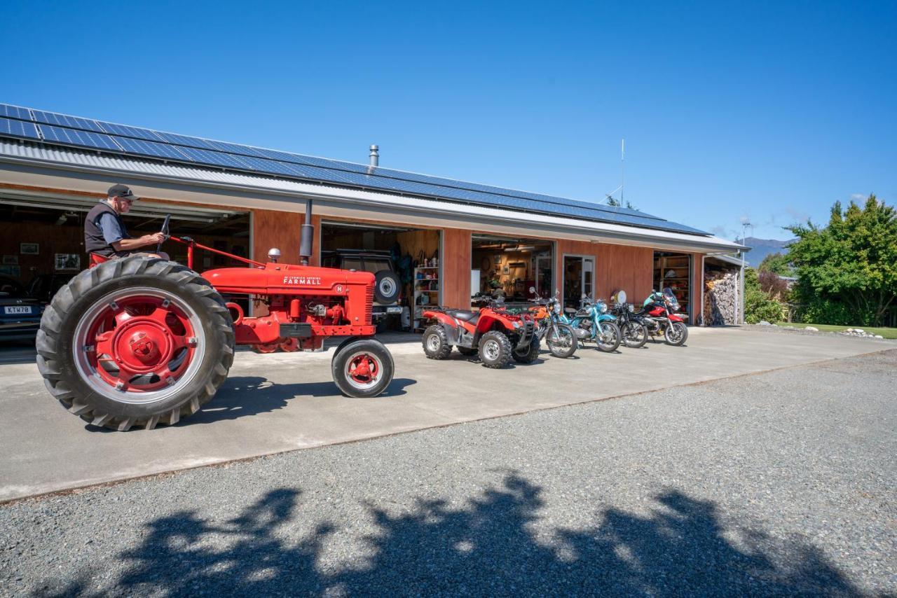 Hostel Bob&Maxines Backpackers Te Anau Exterior foto